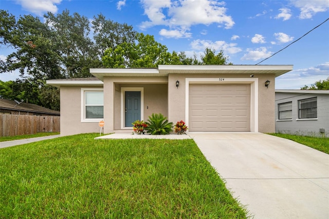 524 Carroll Ave, Lakeland, FL 33815 - photo 1