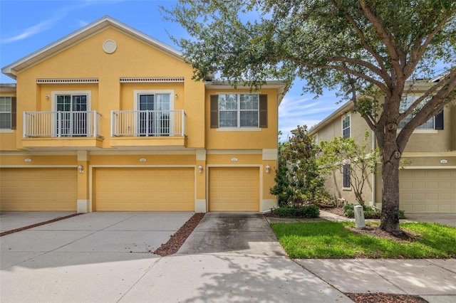6721 Eagle Feather Dr, Riverview, FL 33578 - photo 1