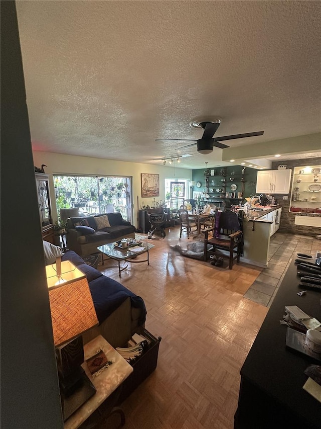 2625 State Road 590 Unit 2423, Clearwater, FL 33759 - photo 6