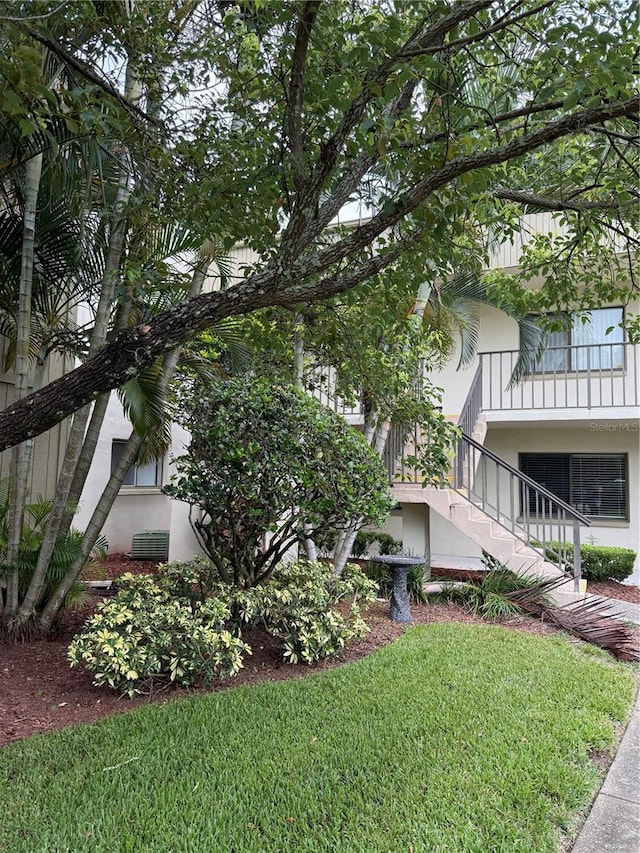 3300 Fox Chase Cir N Unit 232, Palm Harbor, FL 34683 - photo 1