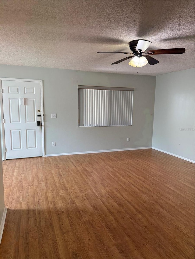 3300 Fox Chase Cir N Unit 232, Palm Harbor, FL 34683 - photo 3