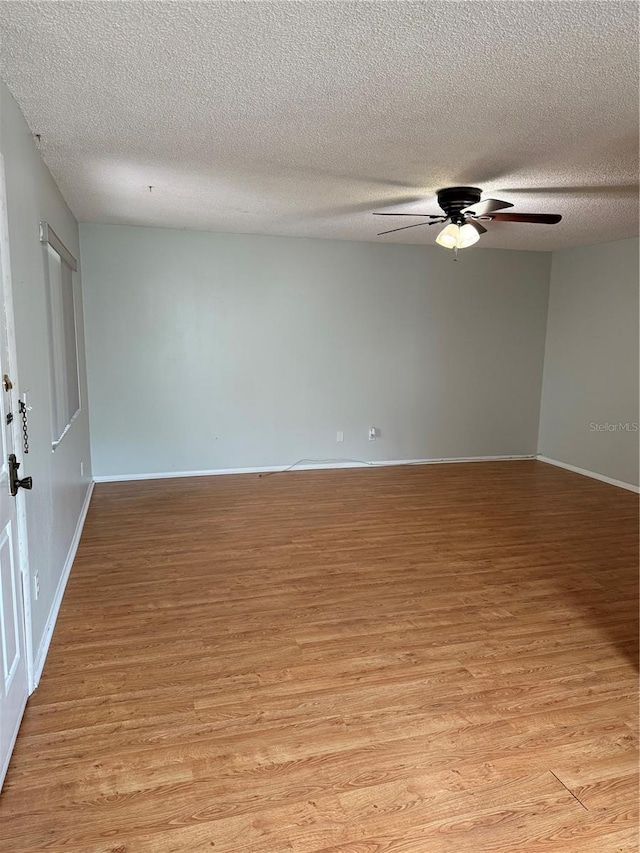 3300 Fox Chase Cir N Unit 232, Palm Harbor, FL 34683 - photo 4