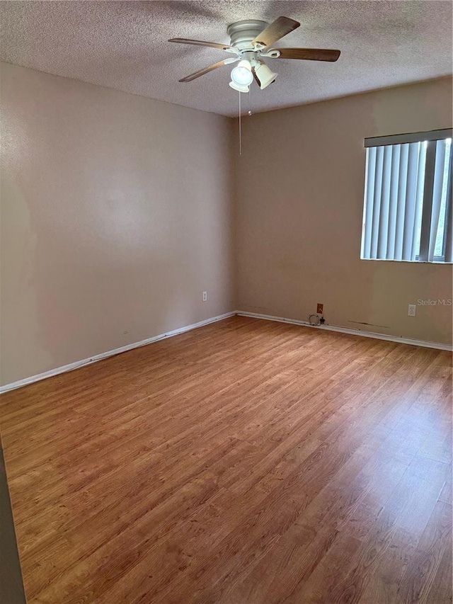 3300 Fox Chase Cir N Unit 232, Palm Harbor, FL 34683 - photo 12