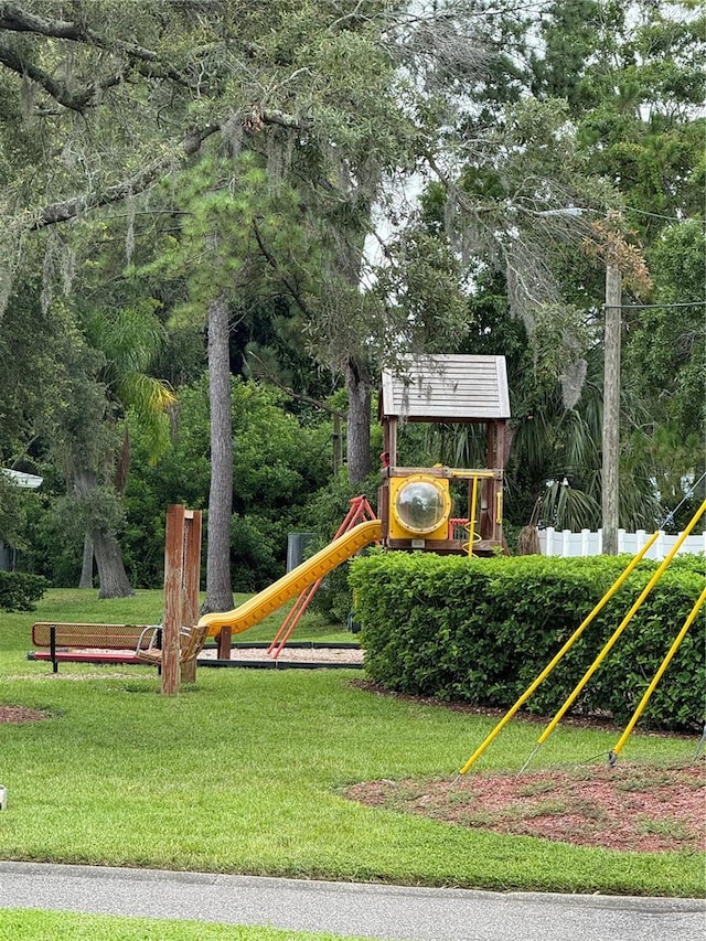 3300 Fox Chase Cir N Unit 232, Palm Harbor, FL 34683 - photo 20