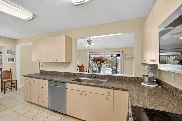 1914 Coral Tree Ct, Brandon, FL 33511 - photo 26