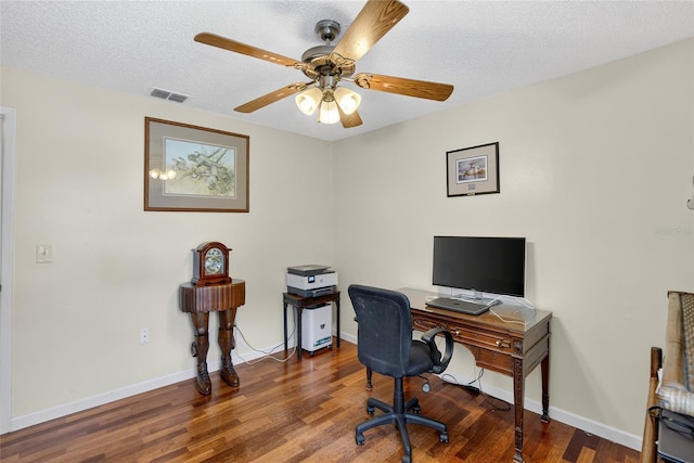 1914 Coral Tree Ct, Brandon, FL 33511 - photo 43