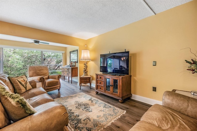 225 Country Club Dr Unit E246, Largo, FL 33771 - photo 6
