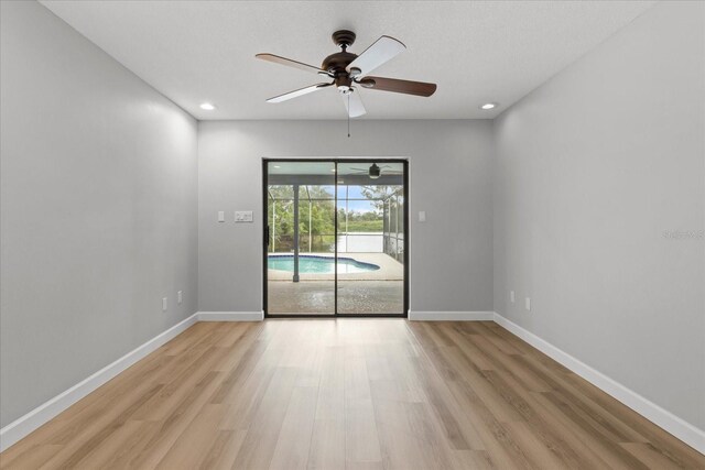 18645 San Rio Cir, Lutz, FL 33549 - photo 21