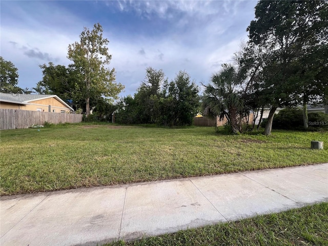 404 Crosswinds Dr, Palm Harbor, FL 34683 - photo 8