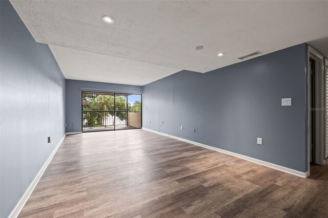785 S Village Dr N Unit 202, Saint Petersburg, FL 33716 - photo 4