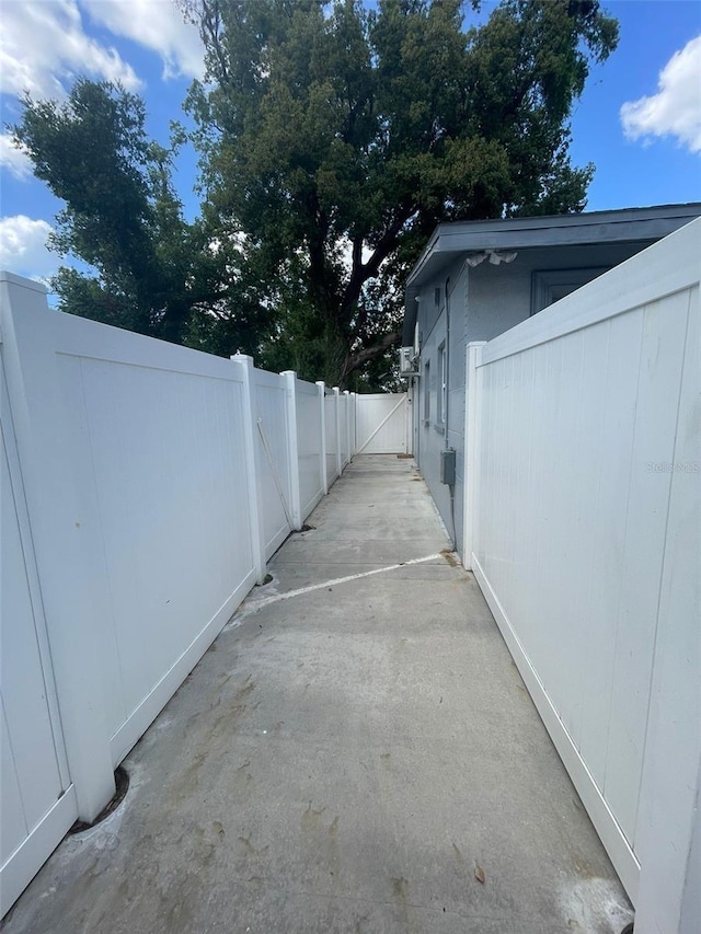 8502 N Hamner Ave, Tampa, FL 33604 - photo 13