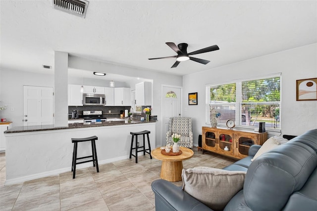1036 Madison St, Largo, FL 33770 - photo 15