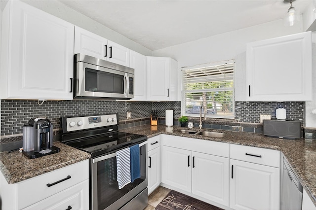 1036 Madison St, Largo, FL 33770 - photo 21