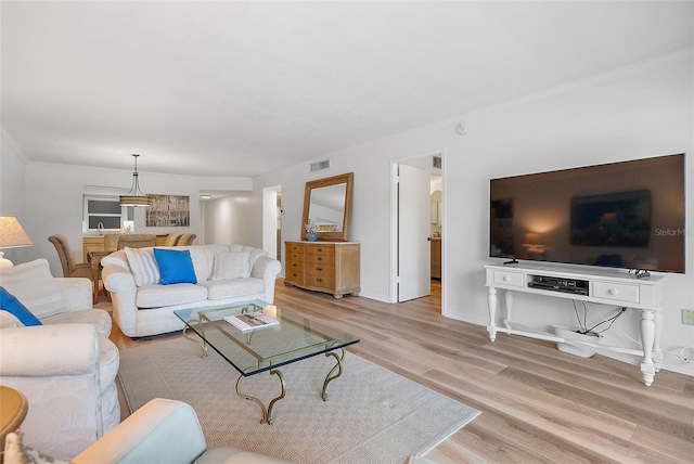 700 Beach Dr NE Unit 102, Saint Petersburg, FL 33701 - photo 4
