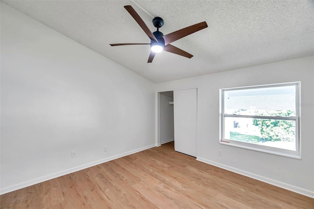 4514 La Capri Ct, Tampa, FL 33611 - photo 19