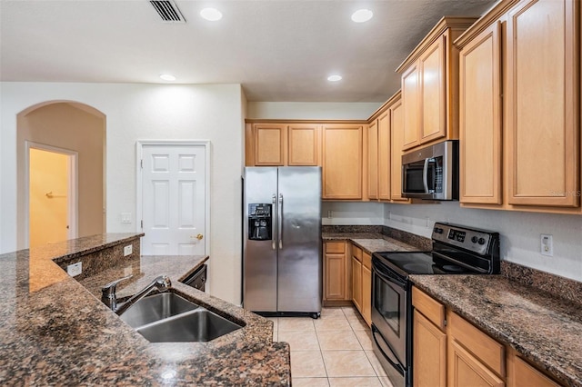 26832 Juniper Bay Dr, Wesley Chapel, FL 33544 - photo 16