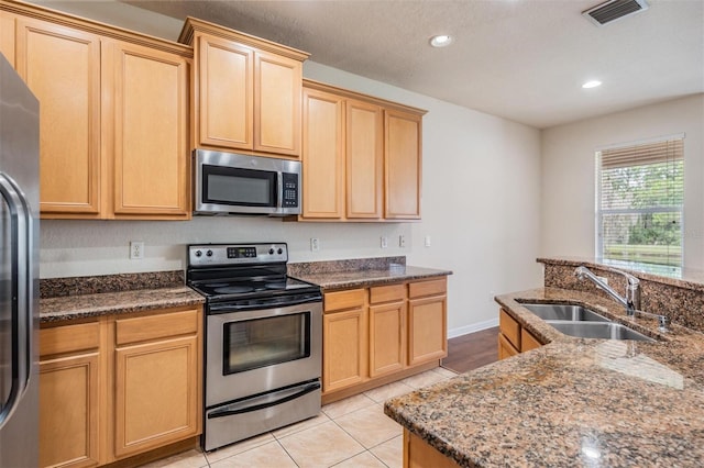 26832 Juniper Bay Dr, Wesley Chapel, FL 33544 - photo 20