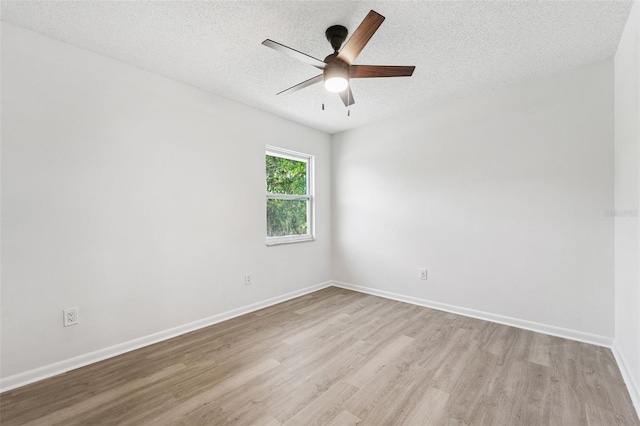 12306 Huckleberry Ct, Riverview, FL 33569 - photo 28