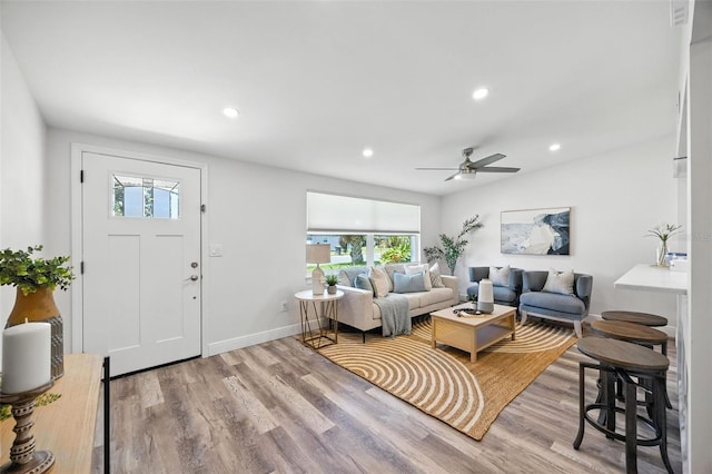 657 Laura Ln, Dunedin, FL 34698 - photo 4