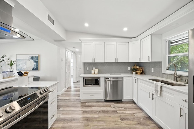 657 Laura Ln, Dunedin, FL 34698 - photo 12