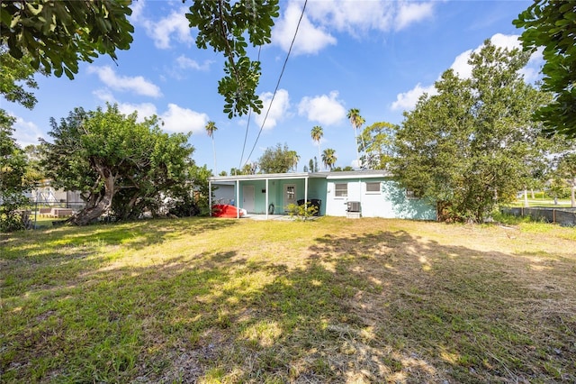 4235 Des Moines St NE, Saint Petersburg, FL 33703 - photo 5