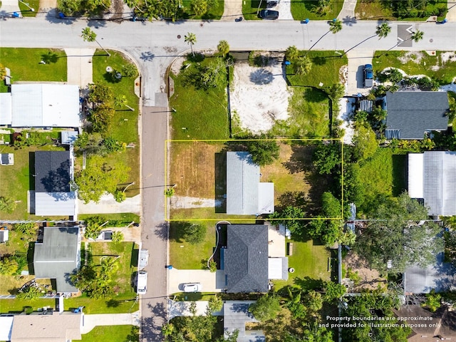 4235 Des Moines St NE, Saint Petersburg, FL 33703 - photo 17