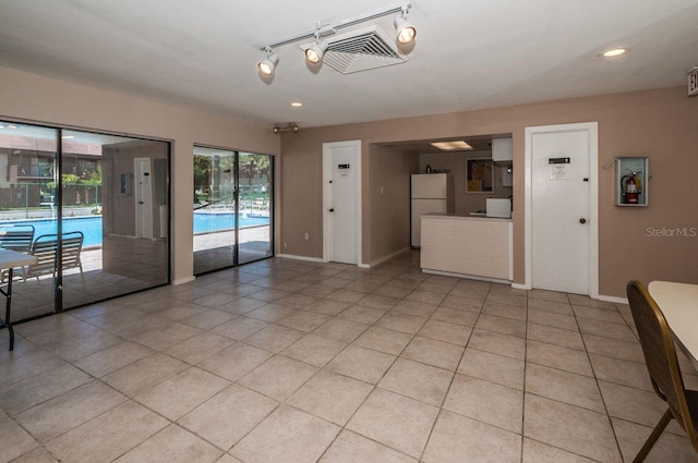 10735 Village Club Cir N Unit 104, Saint Petersburg, FL 33716 - photo 80