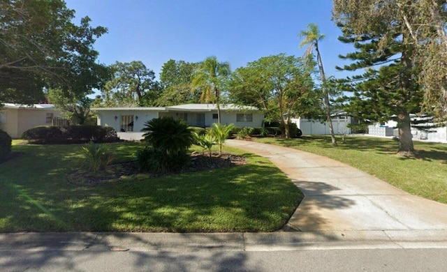 112 62nd St W, Bradenton, FL 34209 - photo 1
