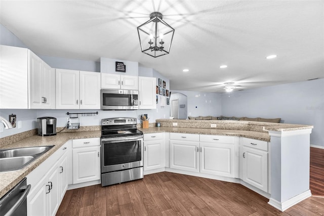 1453 Blossom Bayou Cir, Ruskin, FL 33570 - photo 8