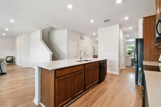 30414 Caravelle Ln, Wesley Chapel, FL 33545 - photo 21