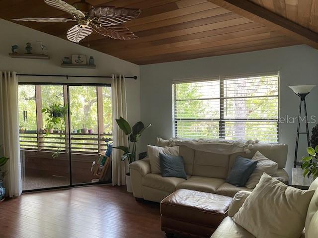 1602 Lennox Rd E Unit 1602, Palm Harbor, FL 34683 - photo 7