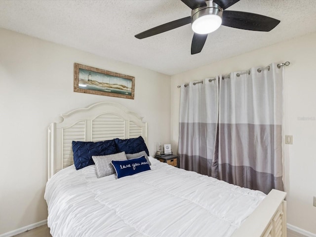 1007 Lake Avoca Dr, Tarpon Springs, FL 34689 - photo 20
