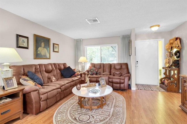 10531 Meadow Hill Dr, Port Richey, FL 34668 - photo 5