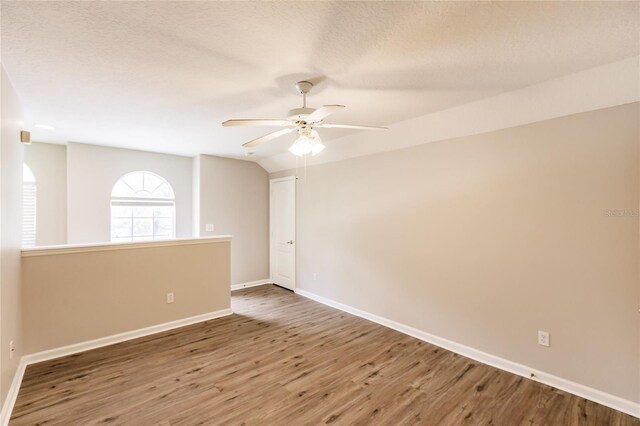 2842 Mayflower Loop, Clermont, FL 34714 - photo 34