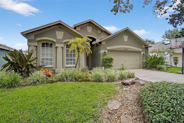 15467 Martinmeadow Dr, Lithia, FL 33547 - photo 4