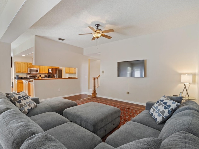 4738 Innisfil St, Palm Harbor, FL 34683 - photo 12