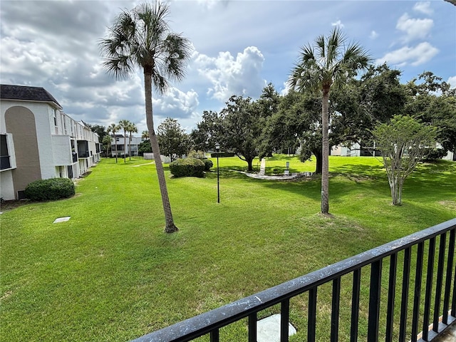 107 Caldwell Dr Unit M299, Brandon, FL 33510 - photo 2