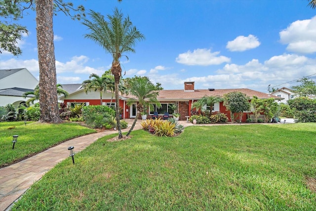252 S Garden Cir, Belleair, FL 33756 - photo 1