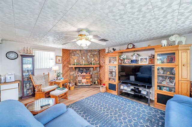 2521 Krueger Ln, Tampa, FL 33618 - photo 25