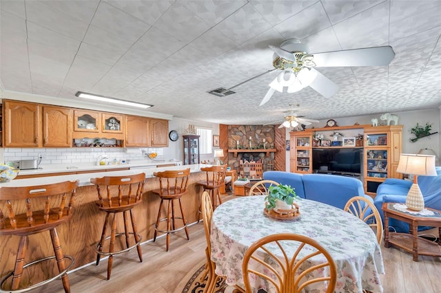 2521 Krueger Ln, Tampa, FL 33618 - photo 29