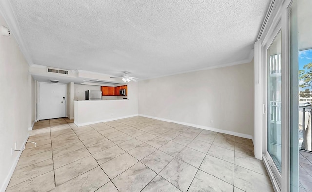 2700 Coconut Bay Ln Unit 427, Sarasota, FL 34237 - photo 4