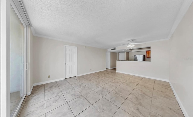 2700 Coconut Bay Ln Unit 427, Sarasota, FL 34237 - photo 5