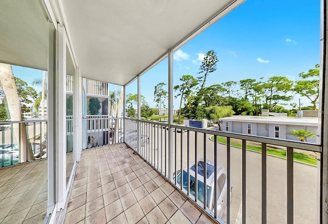 2700 Coconut Bay Ln Unit 427, Sarasota, FL 34237 - photo 22