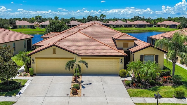 5440 Sunset Falls Dr, Apollo Beach, FL 33572 - photo 1