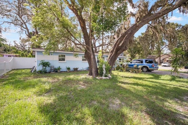 8101 N Dakota Ave, Tampa, FL 33604 - photo 1