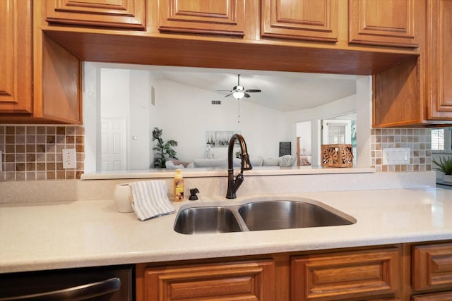 11722 Currie Ln Unit E1, Largo, FL 33774 - photo 10