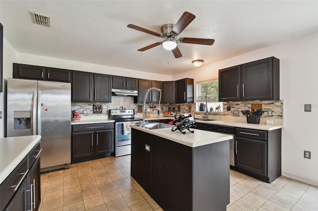 3142 Bellericay Ln, Land O Lakes, FL 34638 - photo 9