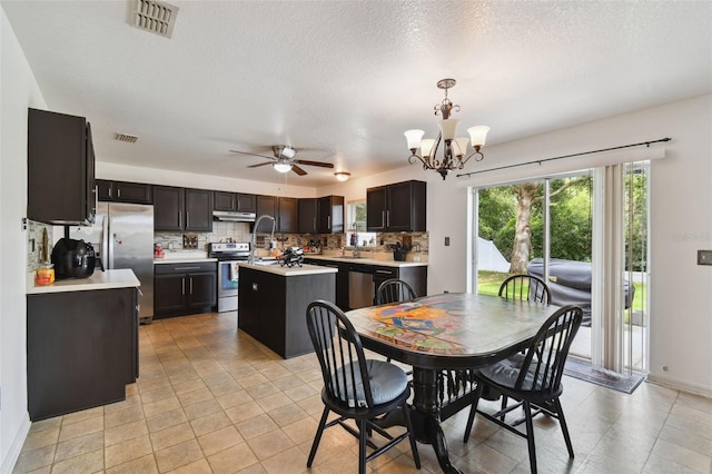 3142 Bellericay Ln, Land O Lakes, FL 34638 - photo 15