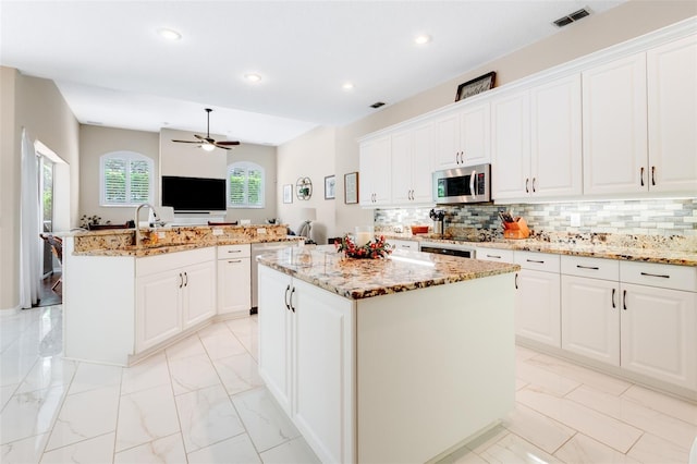 4477 Lavender Dr, Palm Harbor, FL 34685 - photo 18