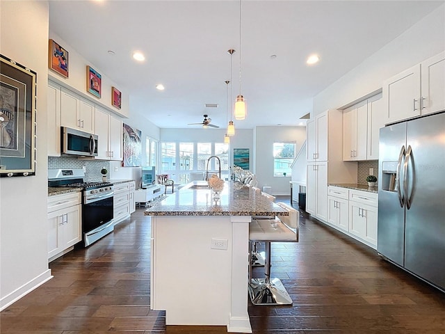 335 8th St N, Saint Petersburg, FL 33701 - photo 9
